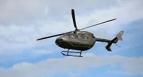 Helicopter hire - C7娱乐